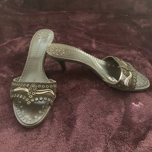 AUTHENTIC Vintage Chanel Kitten Heels